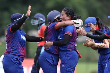 नेपाल एसीसी प्रिमयर कप महिला क्रिकेटको सेमिफाइनलमा 